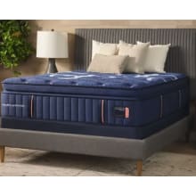 Product image of Sterns & Foster Lux Estate pillow-top mattress