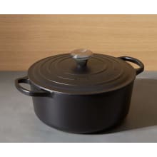 Product image of Le Creuset Signature Dutch Oven